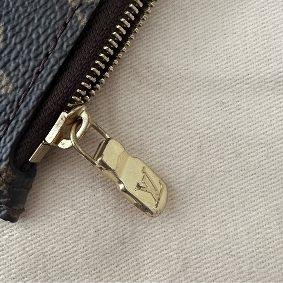 Louis Vuitton x Fornasetti Limited Edition Collaboration Pouchette Wristlet - Picture 5 of 5